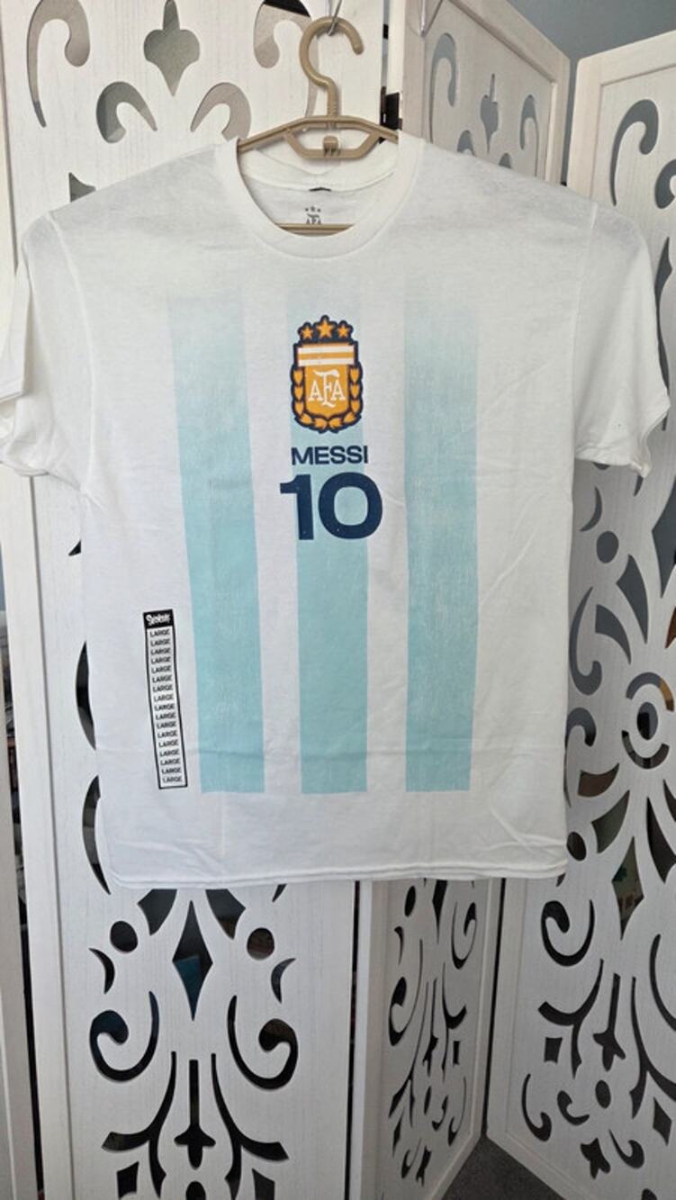 Lionel Messi #10 Argentina AFA Soccer T Shirt White Large 100% Cotton NWT